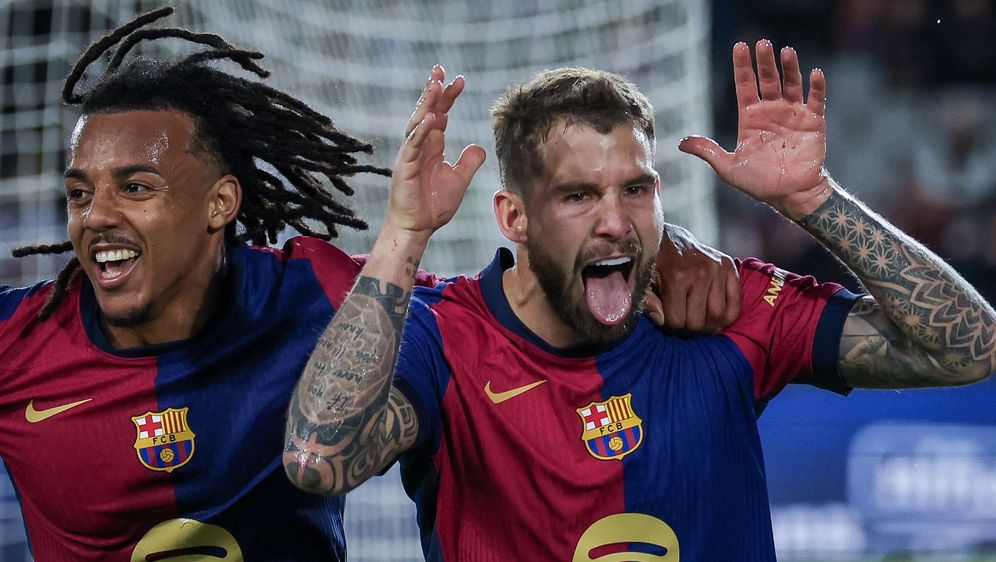 Jules Kounde i Inigo Martinez