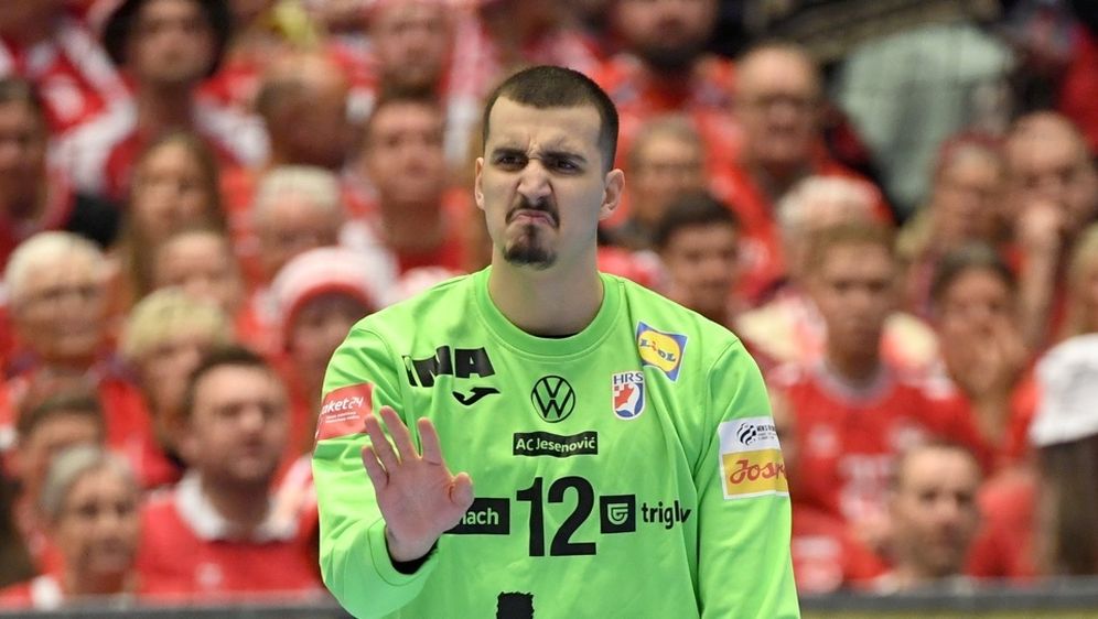 Matej Mandić