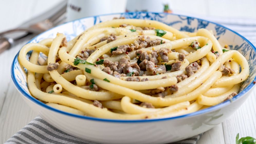 Kremasta tjestenina s mljevenim mesom