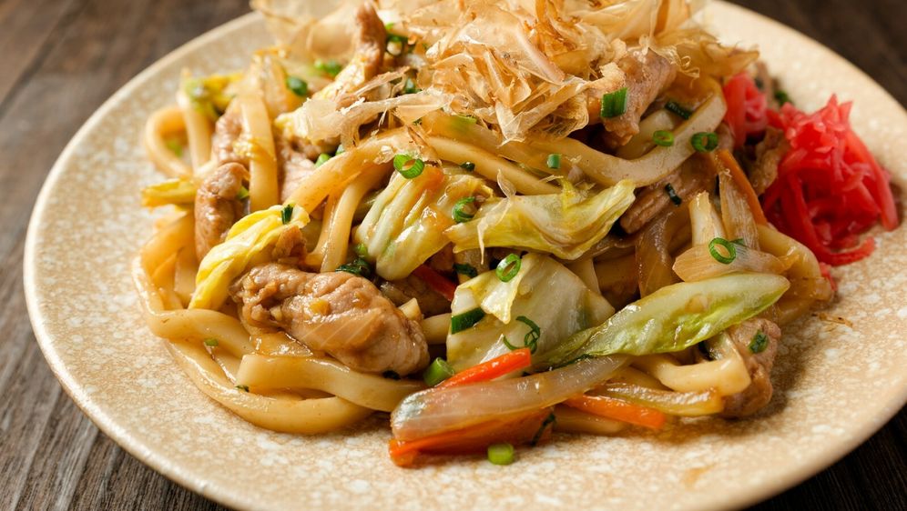 Kupus se dodaje u brojna azijska jela