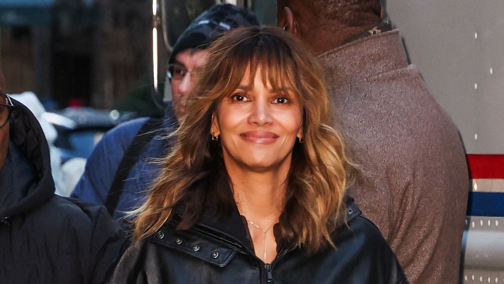Halle Berry u kožnatom outfitu - 3
