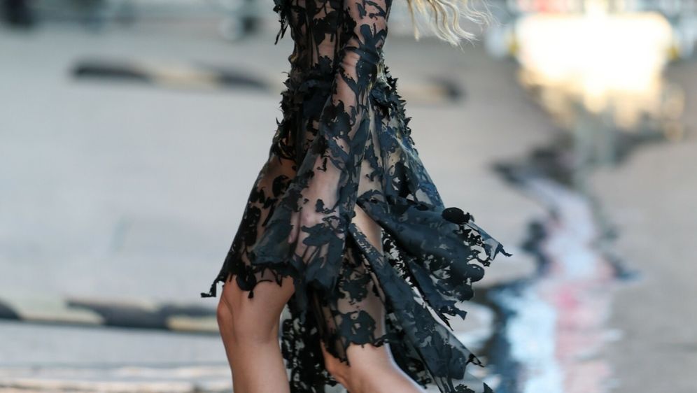 Neke slavne dame nose dizajnerske haljine bolje i od profesionalnih modela