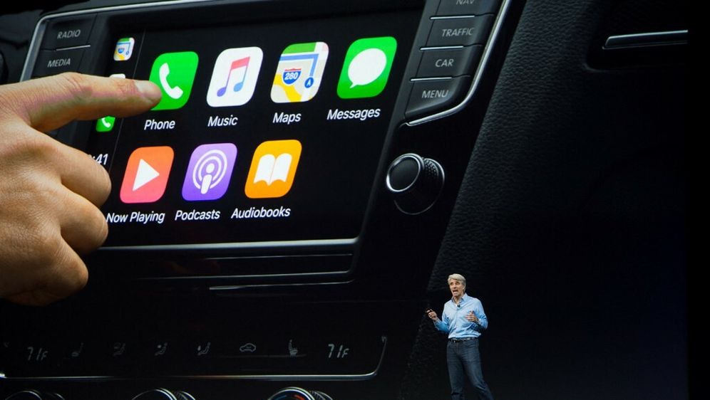 Apple CarPlay