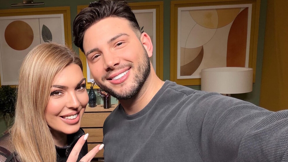 Joy i Lea Mijatović - 1