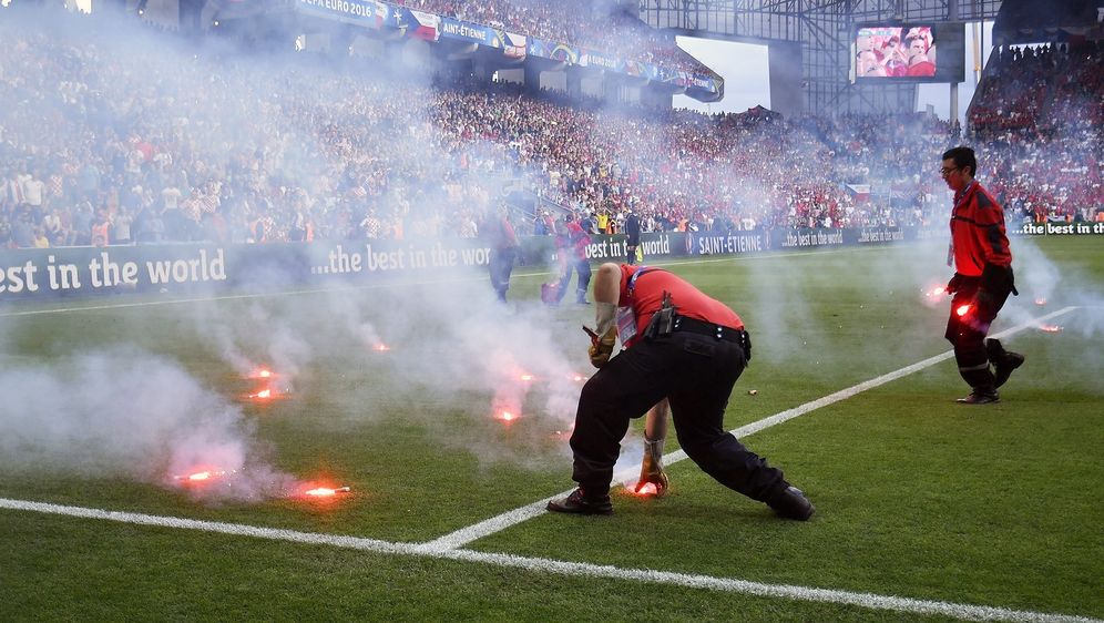 Neredi u St. Ettienneu