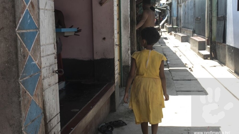 Djevojčica u Dautatdiji