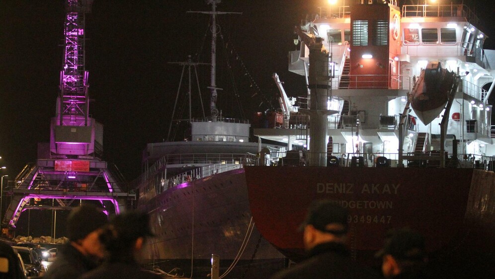 Rijeka: Teretni brod Deniz Akay udario je u brod Galeb