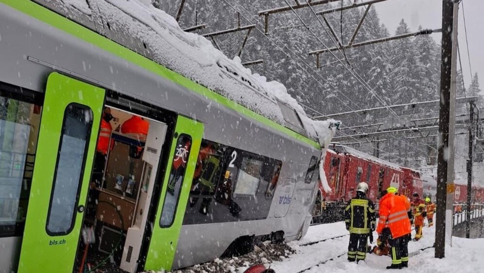 Švicarska: Vlak iskočio iz tračnica
