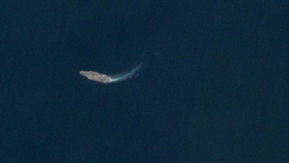 Satelitska snimka broda USS Abraham Lincoln