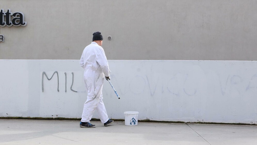 Uklanjanje uvredljivih grafita