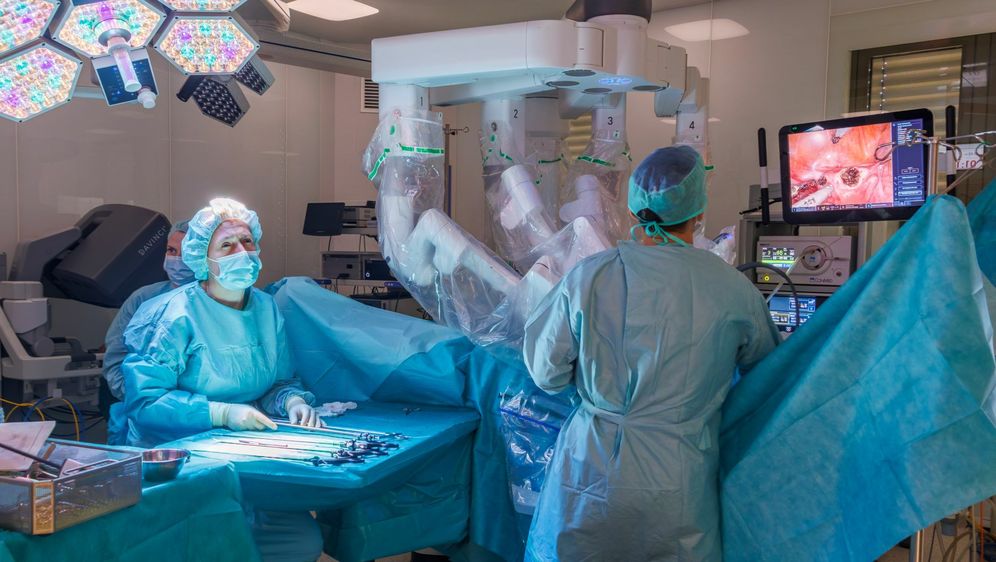 Robot Da Vinci tijekom operacije