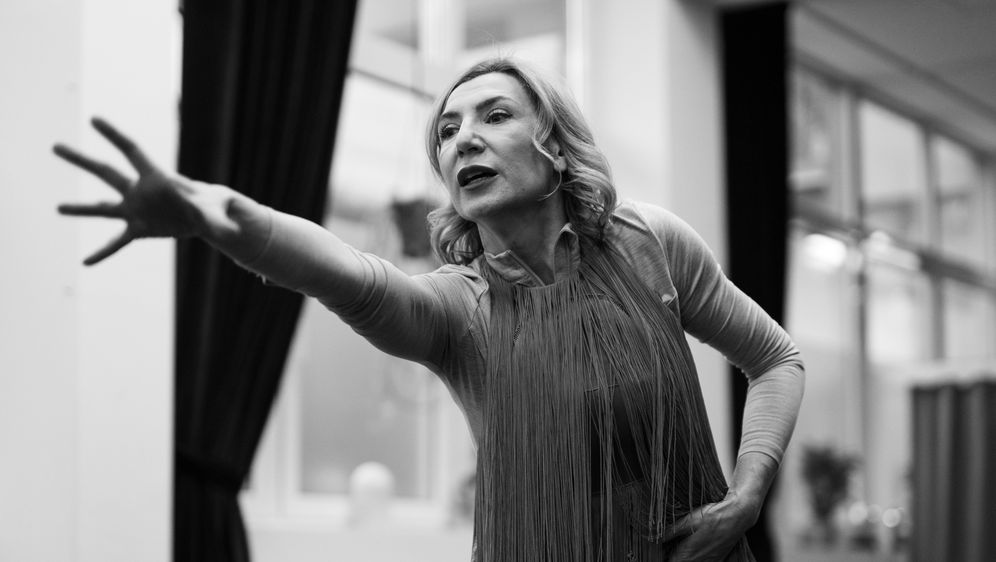 Daria Lorenci Flatz u snažnoj monodrami JA GLUMICA!