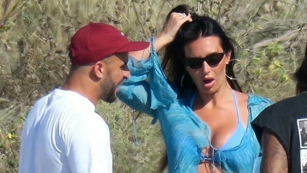 Annie Kilner, Kyle Walker