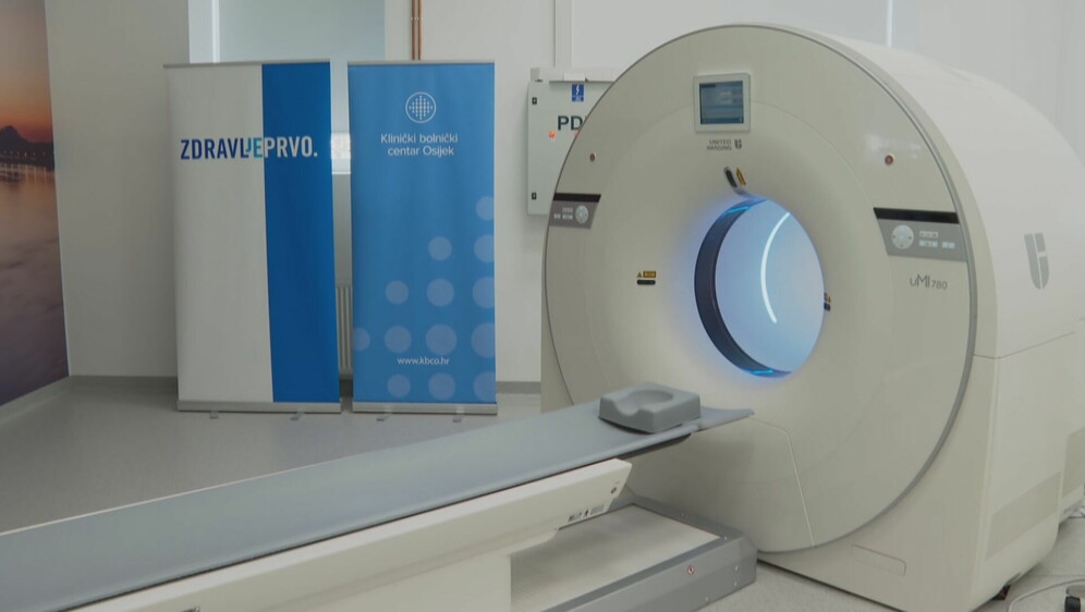 PET CT uređaj