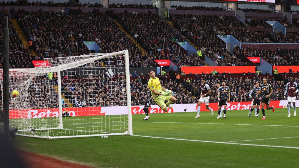 Pogodak Antona Stacha