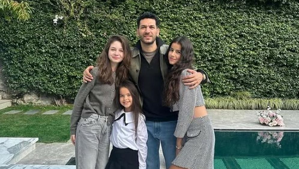 Tajne prošlosti, vikend članak