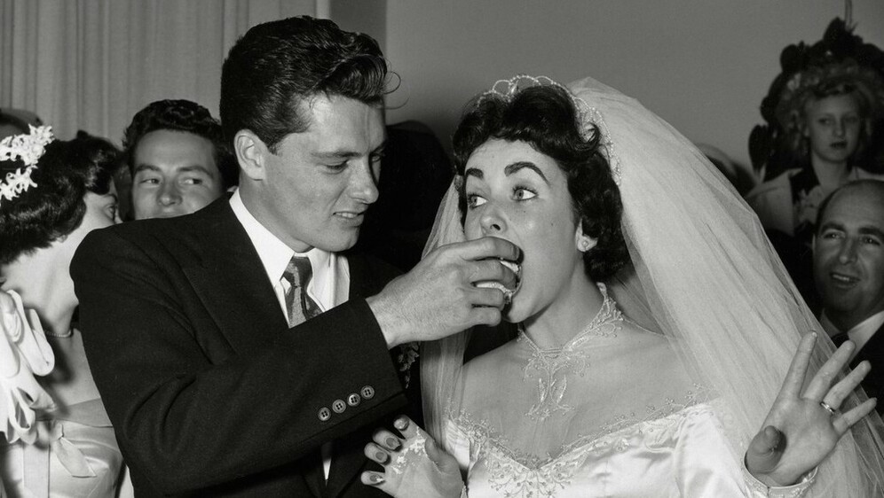 Elizabeth Taylor, Conrad Hilton