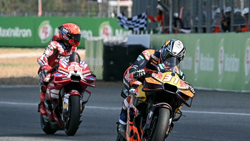 Pedro Acosta ispred Marca Marqueza