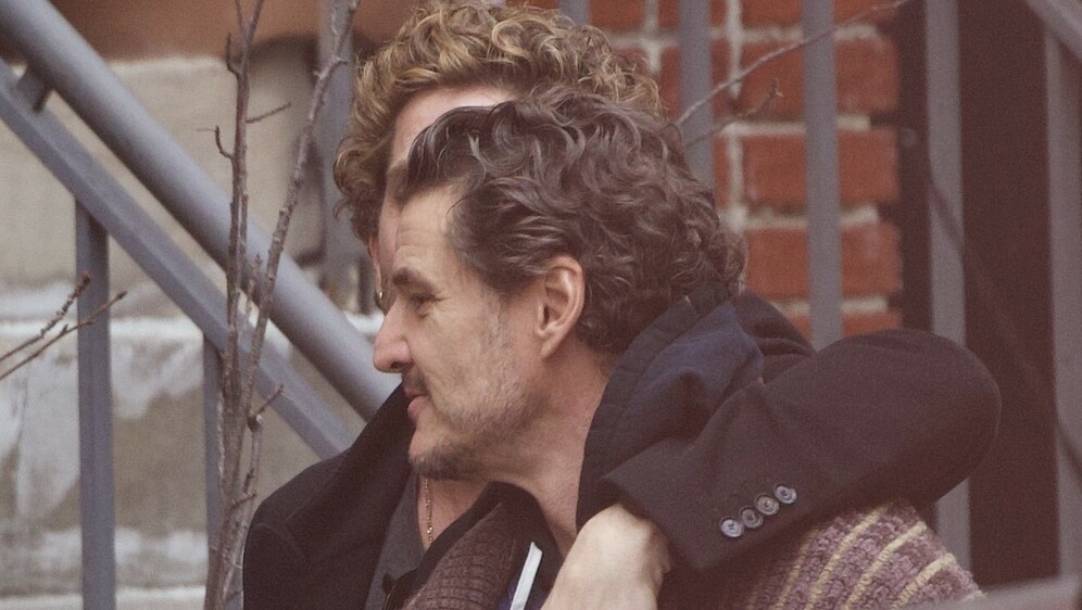 Pedro Pascal, Rafael Olarra