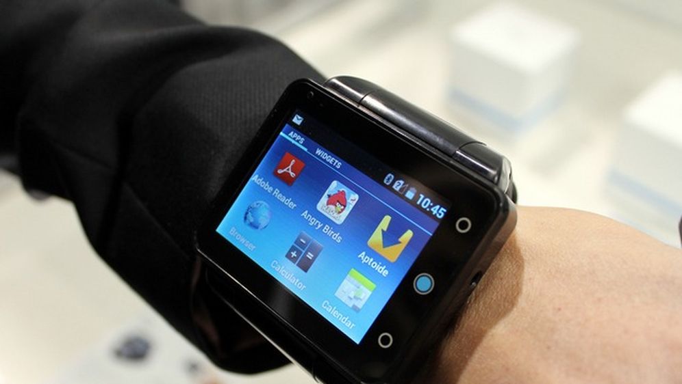 Rođen je hibrid Android pametnog telefona i ručnog sata - Neptun Pine