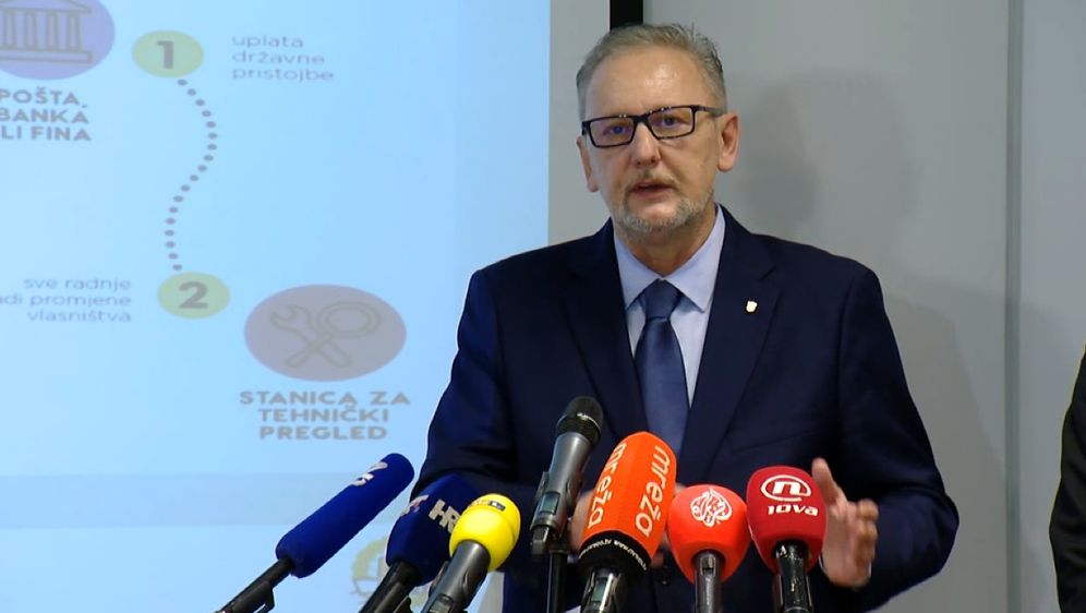Ministar Božinović predstavio novosti oko registracije (Foto: dnevnik.hr)