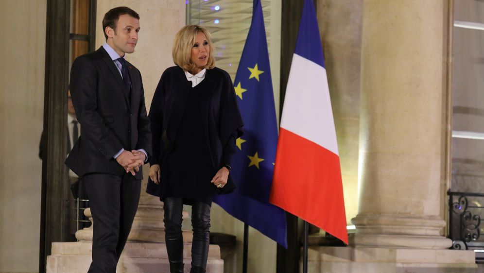 Francuski predsjednik i prva dama (Foto: AFP)