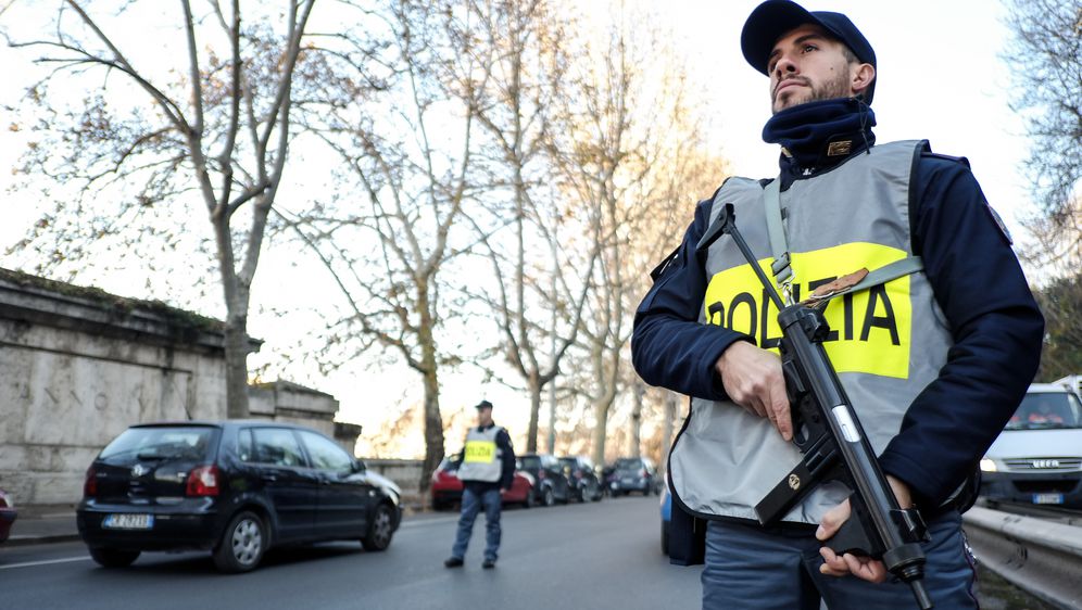 Talijanska policija, arhiva (Foto: AFP)