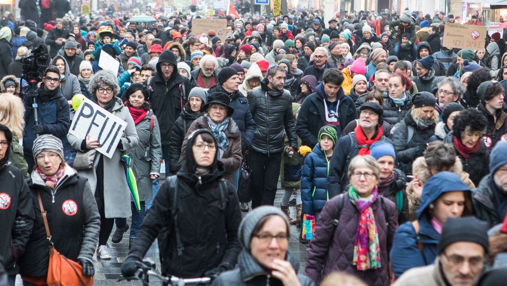 Prosvjedi u središtu Beča protiv desne vlade (Foto: AFP)
