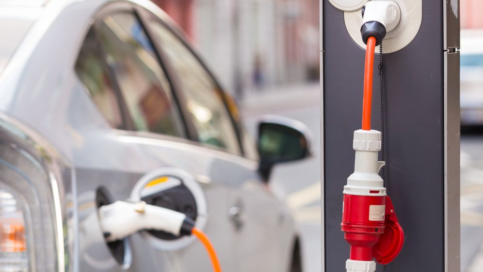 Električni automobil (Foto: Thinkstock)