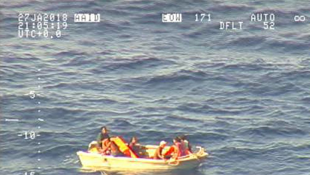 Spašeno 7 osoba s trajekta koji je potonuo prošli tjedan kod Kiribatija (Foto: AFP)
