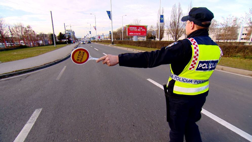 Pojačane kontrole, više policije (Foto: Dnevnik.hr) - 3