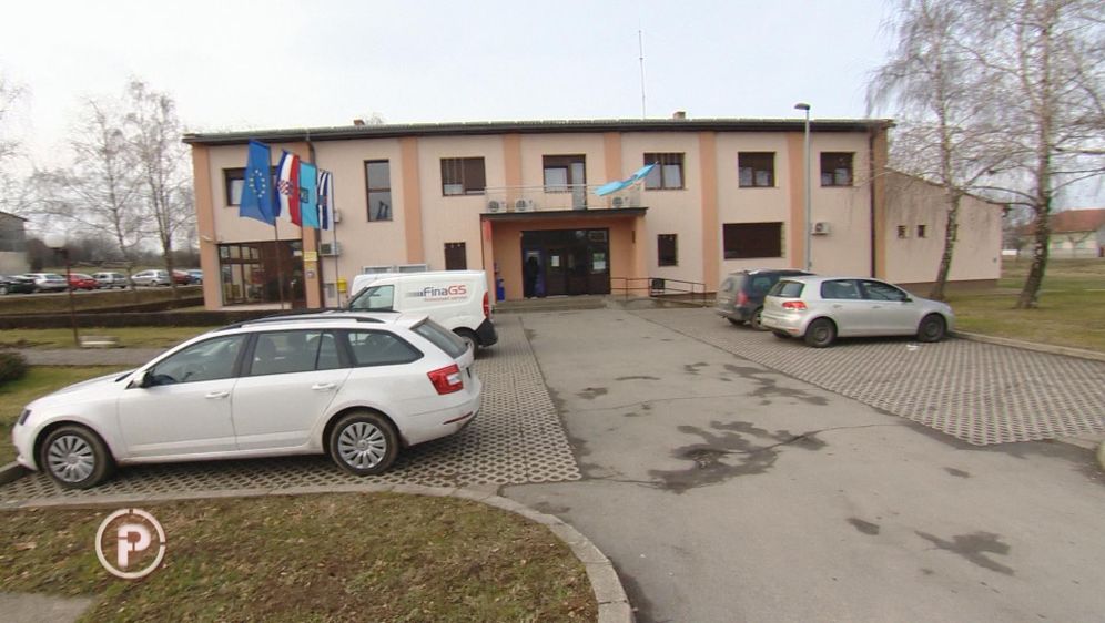 Obitelj Pavlović vodi bitku s državom zbog zemljišta (Foto: Provjereno) - 9