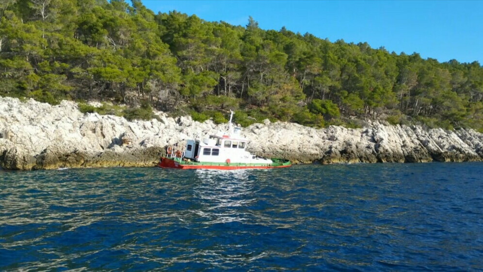 Migrantski brod na Korčuli - 1
