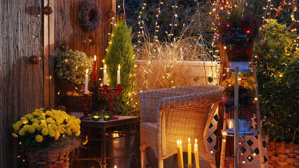 Božićne lampice kao vanjska dekoracija