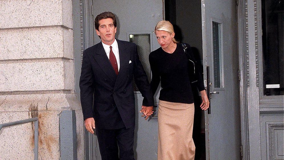 Carolyn Bessette-Kennedy i John F. Kennedy Jr., - 3