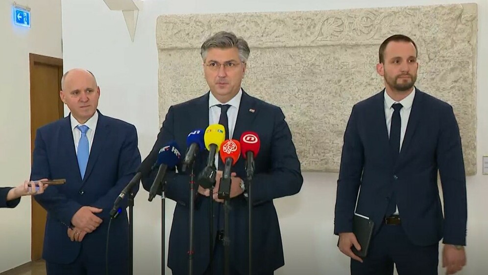 Premijer Andrej Plenković i novoizabrani ministri