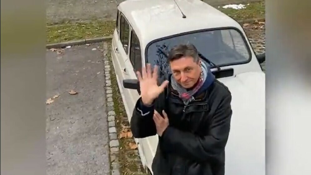 Borut Pahor prodaje Renault 4
