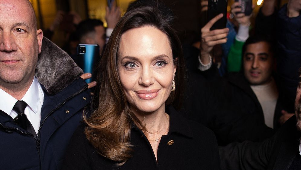 Angelina Jolie u Parizu