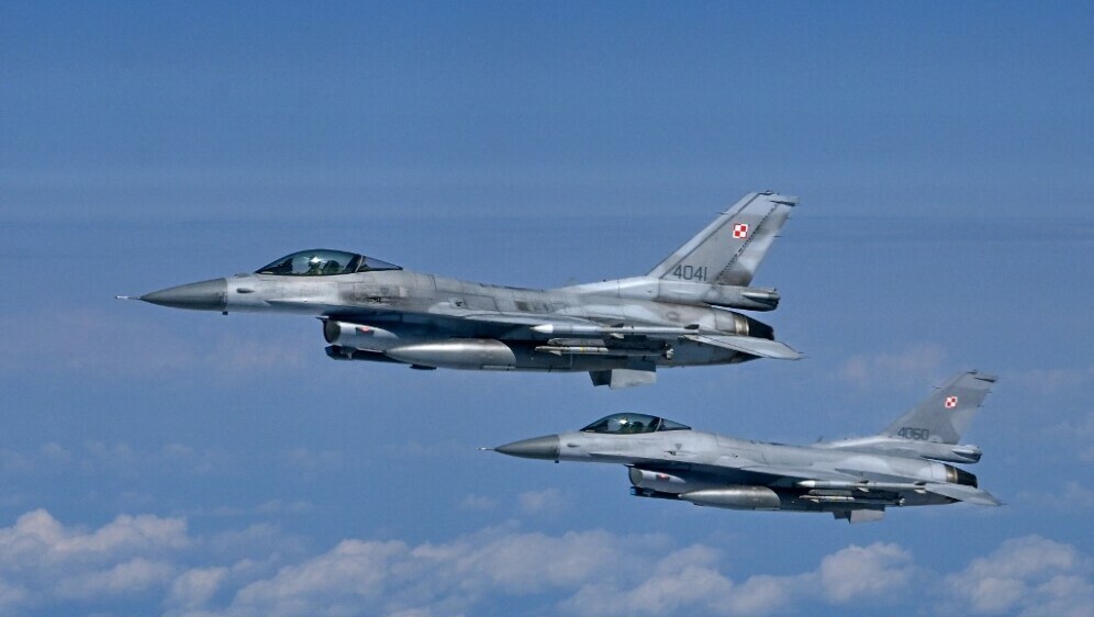 Poljski F-16