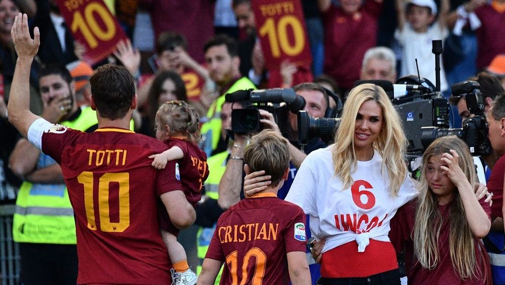 Francesco Totti sa svojom djecom i bivšom suprugom Ilary