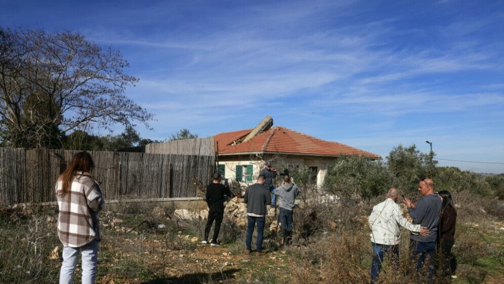 Raketa pala na kuću