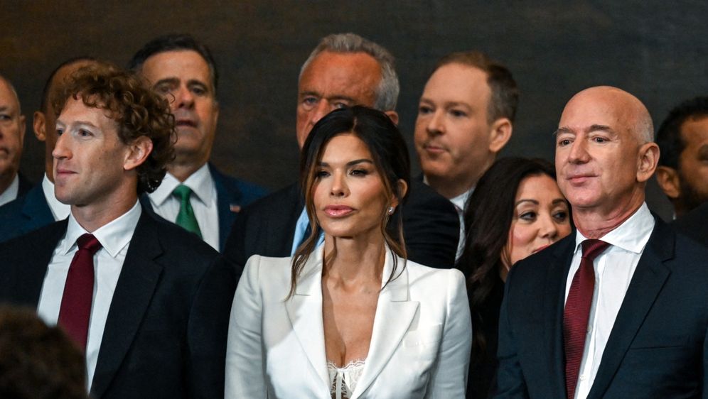 Lauren Sanchez na inauguraciji u odijelu i korzetu s potpisom Alexandera McQueena