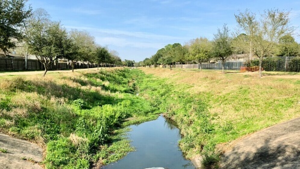 Odvodni kanal