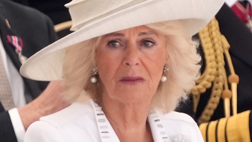 Kraljica Camilla - 4