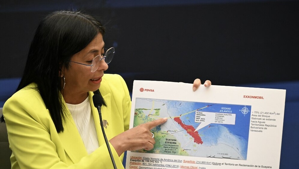 Delcy Rodríguez - 6