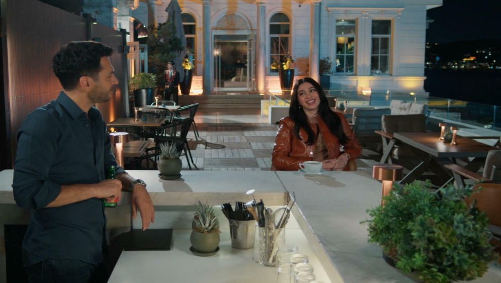 Tajne prošlosti, 8.1. - 9