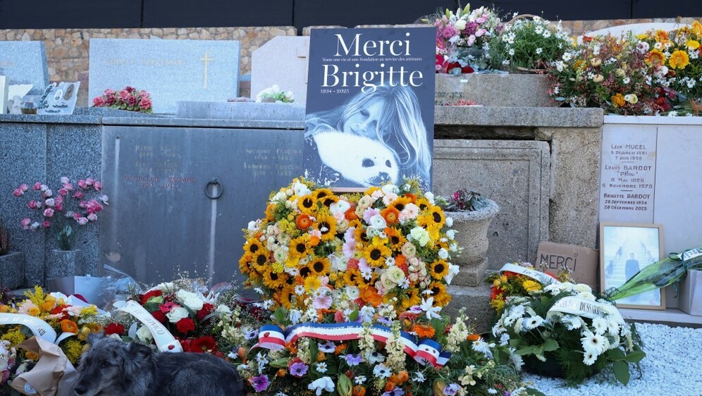 Sprovod Brigitte Bardot - 12