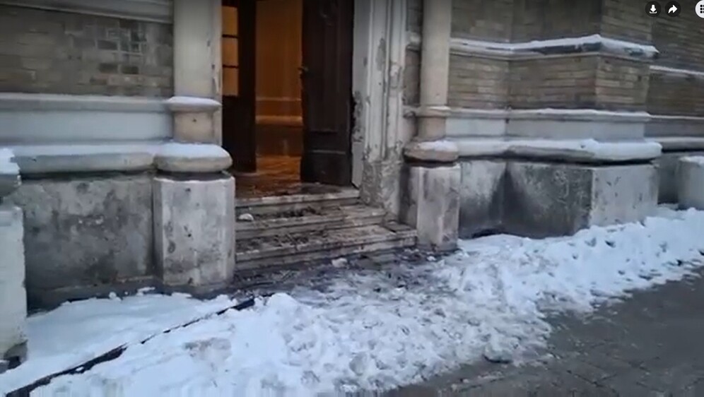 Požar na crkvi u Novom Sadu