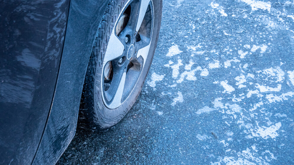 Zaleđena cesta, ilustracija