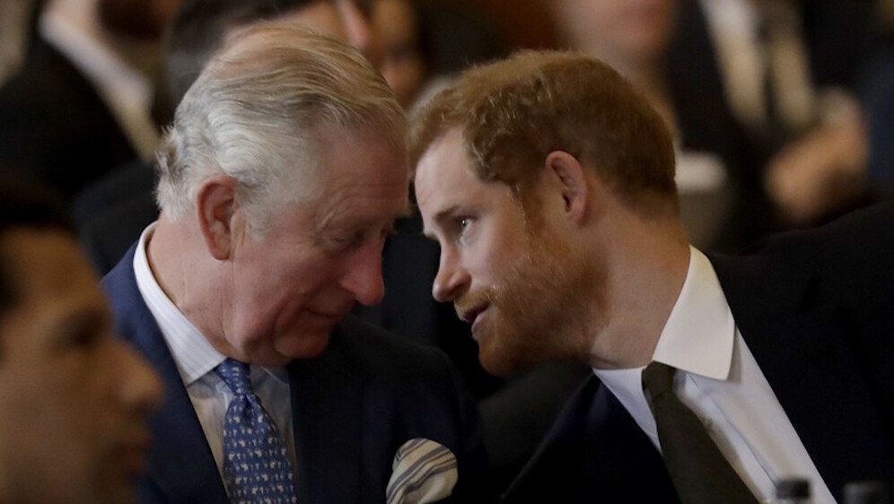 Kralj Charles III. i princ Harry - 3